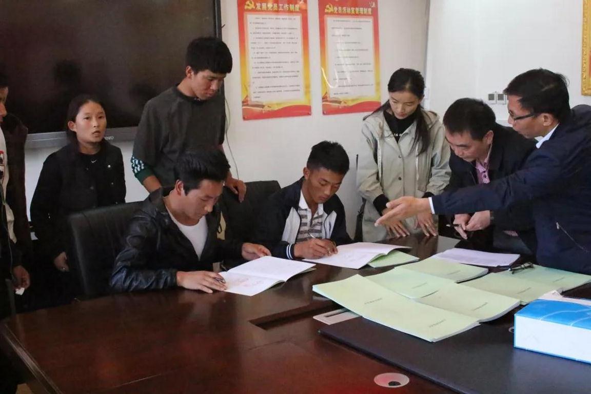 2 (复制).jpg 2 (复制).jpg