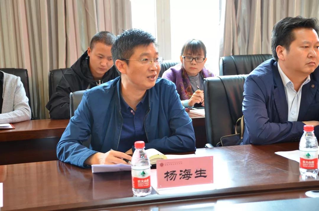 201808092.jpg 201808092.jpg