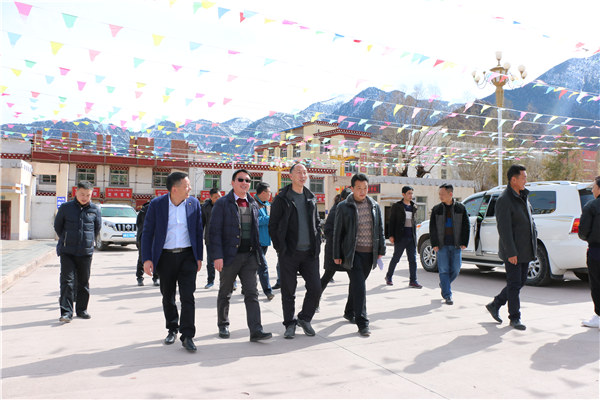 IMG_0906.jpg IMG_0906.jpg